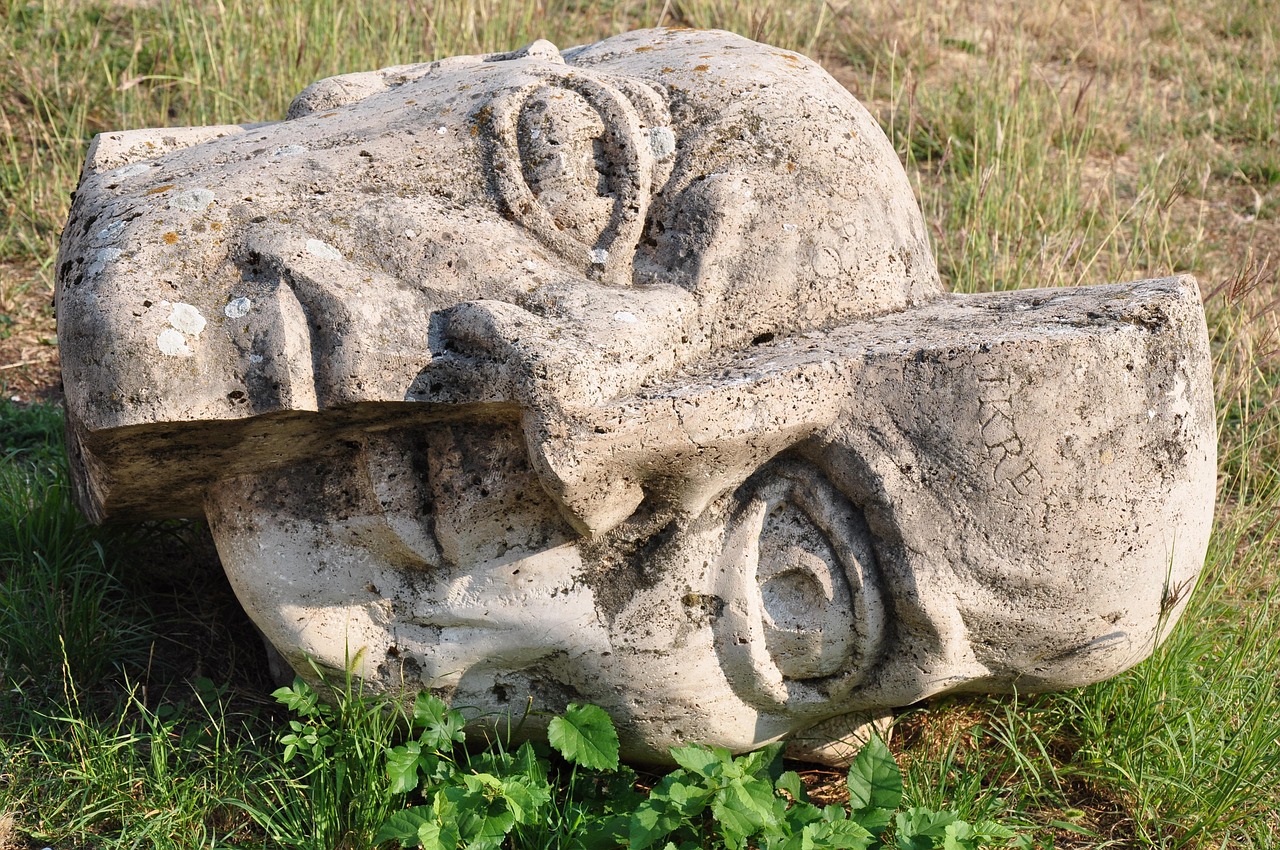 Gemini: The Adaptable Storyteller (image credits: pixabay)