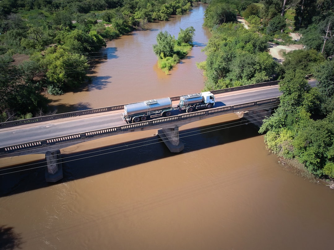 Texas Battles Relentless River Flooding from All Directions (image credits: unsplash)