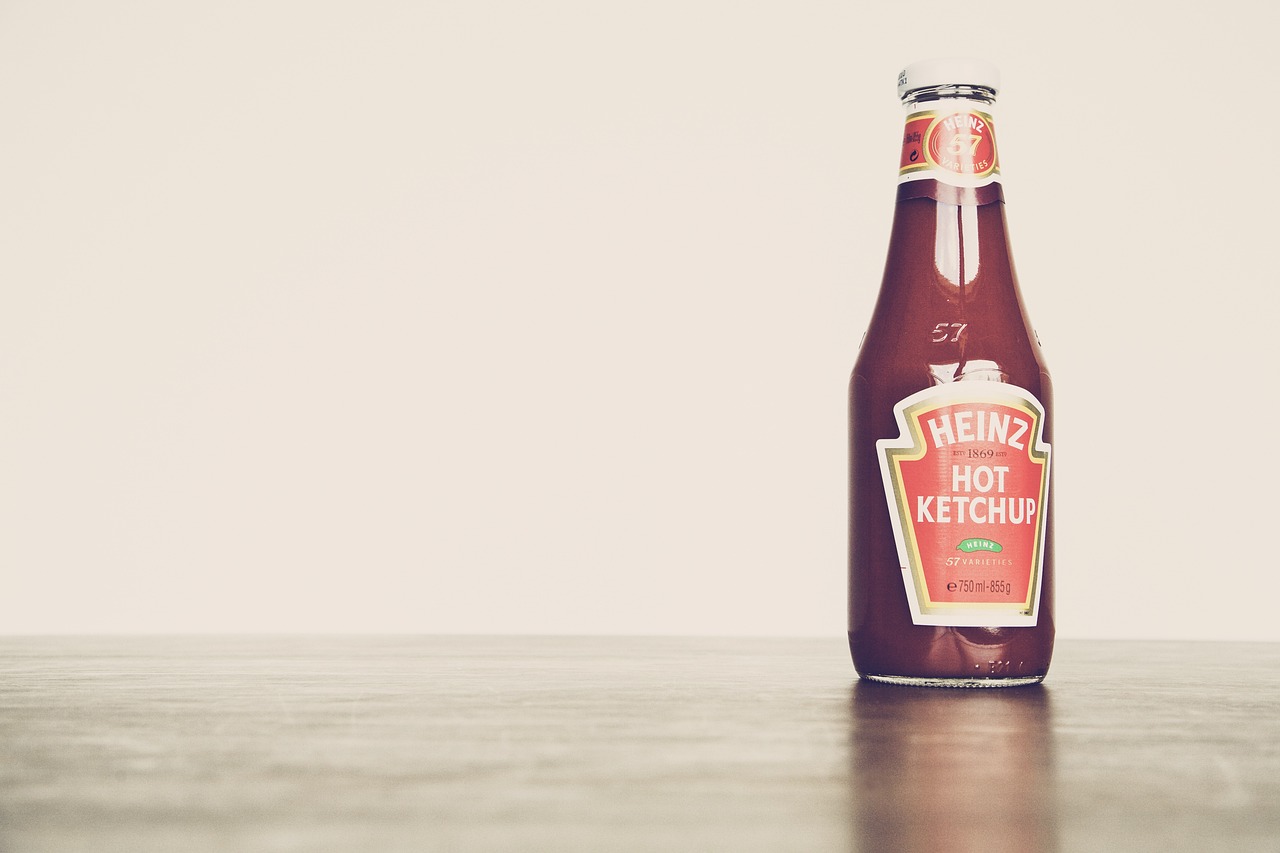 The Infamous No-Ketchup Policy (image credits: pixabay)