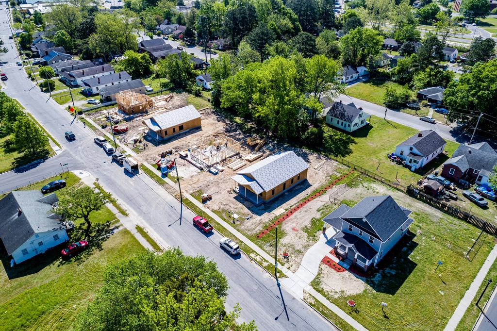 The City of Yes: Zoning Revolution or Housing Hype? (image credits: rawpixel)