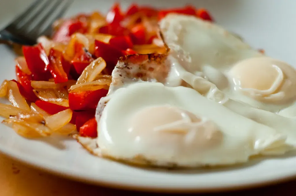 Traditional Recipes Shape Restaurant Menus (Image Credits: Flickr)