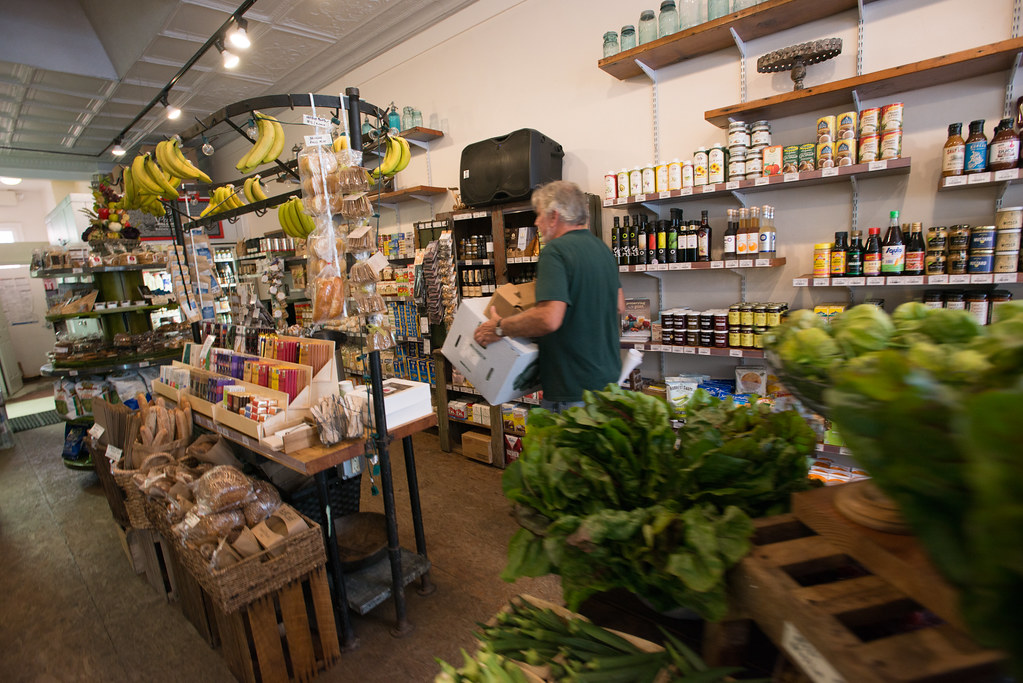 Rural Grocery Stores Could Close (image credits: flickr)