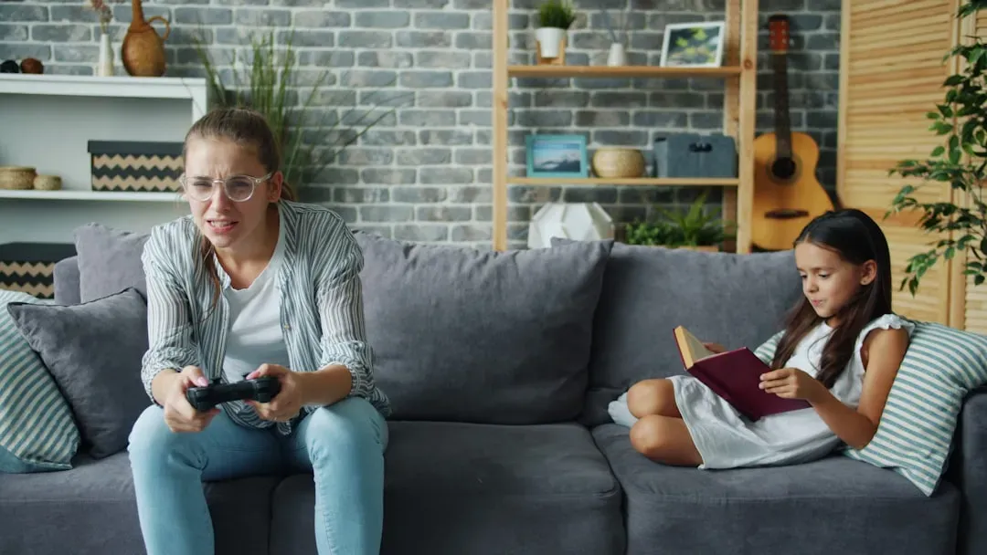 Kids Today: Screens Over Pages (Image Credits: Unsplash)