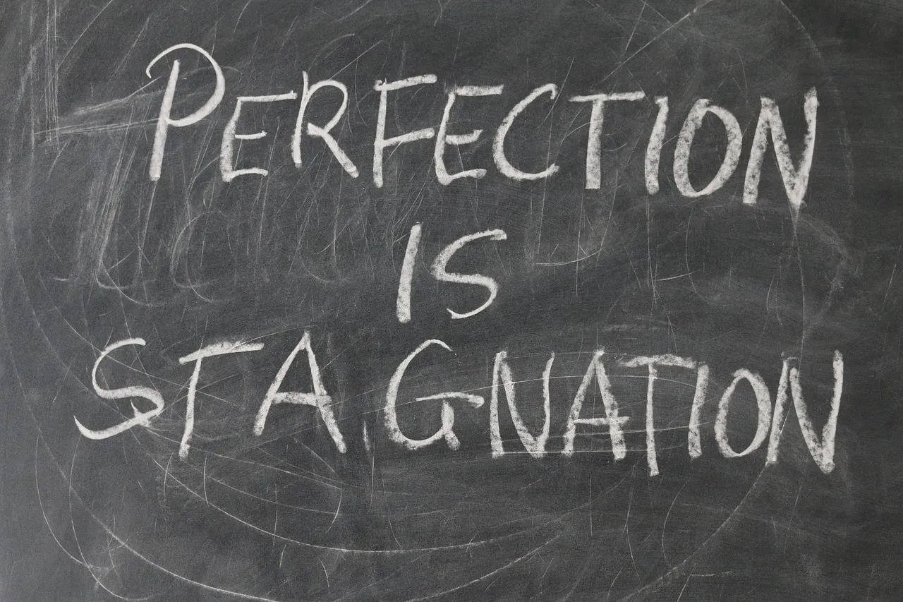 Perfectionism Amplifies the Urge (Image Credits: Pixabay)