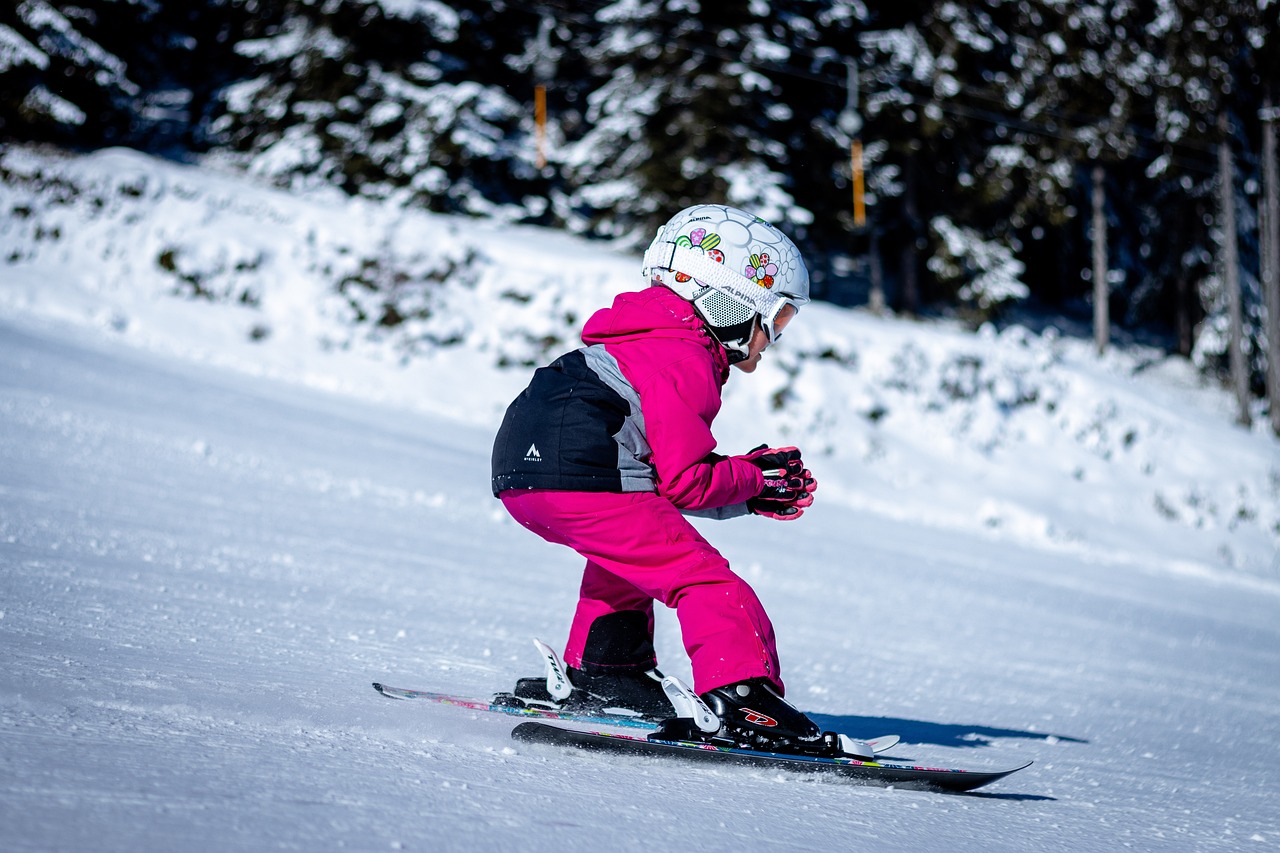Skiing in Snowshoe Mountain