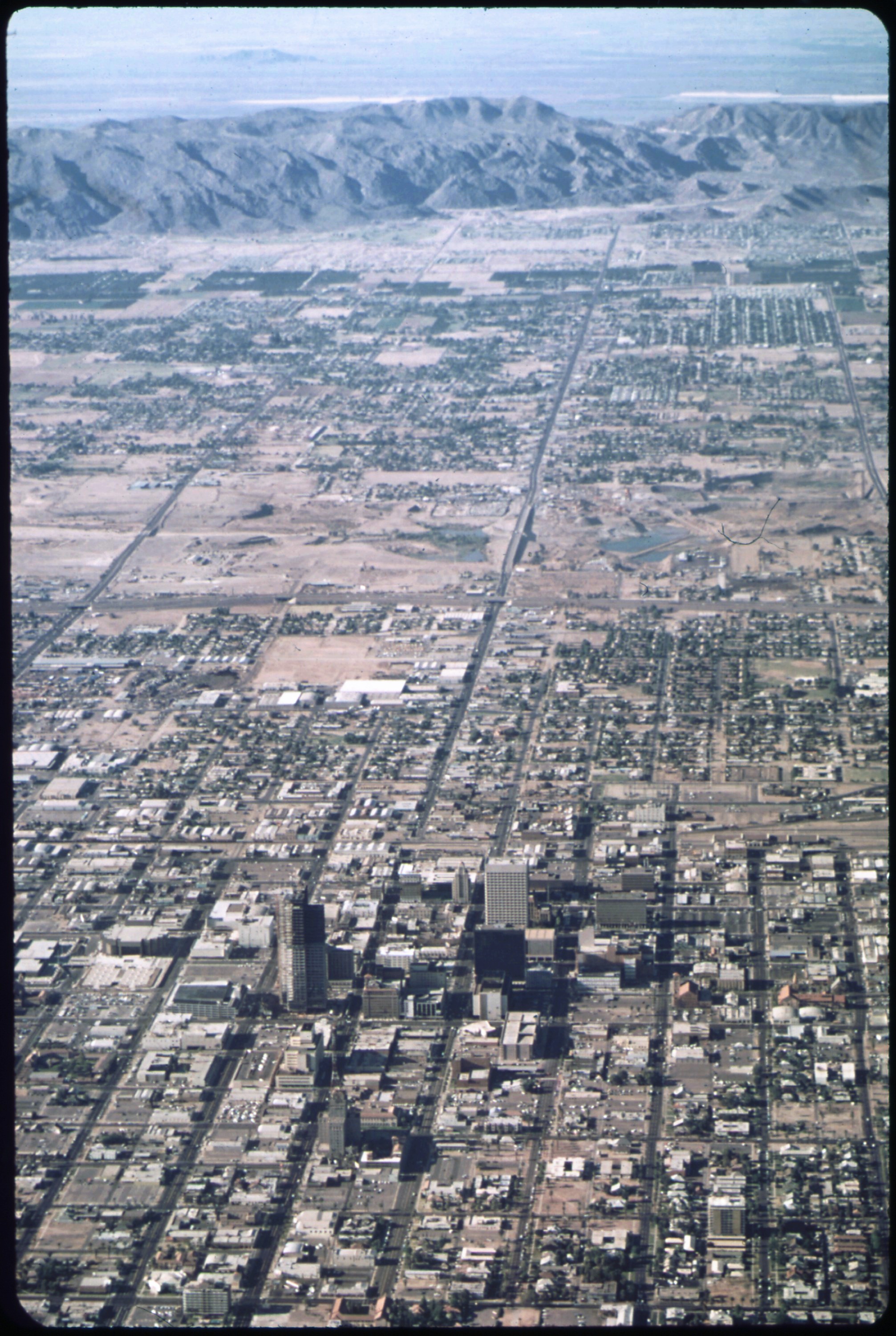 Population Growth Despite Repeated Disasters (image credits: wikimedia)