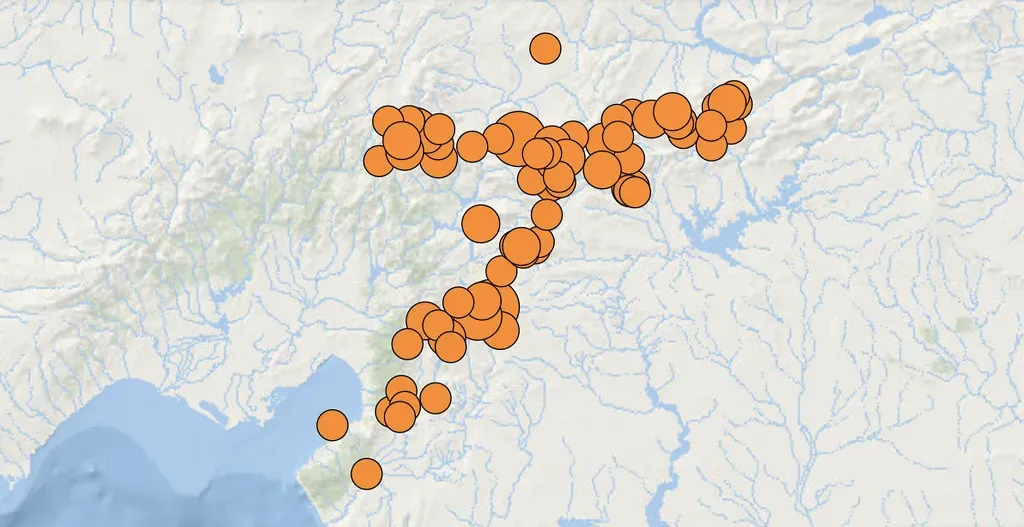 4. A Sprawling Network of Faults Beats California's Single Star (James St. John, Flickr, CC BY 2.0)