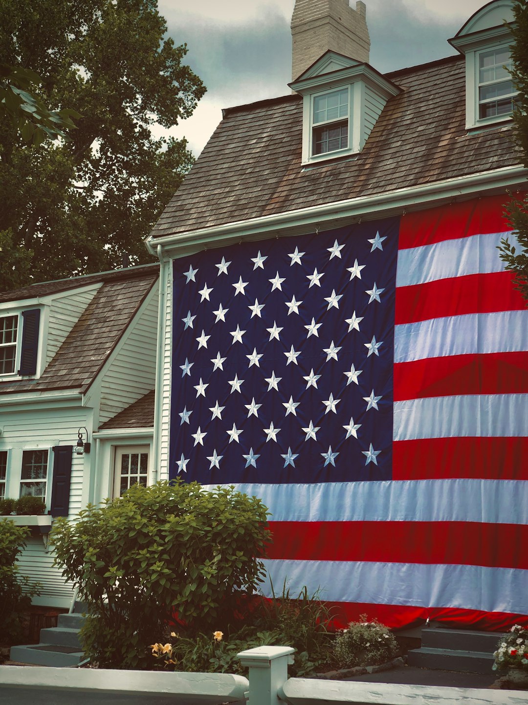 Unraveling the Mystery of Early America (image credits: unsplash)