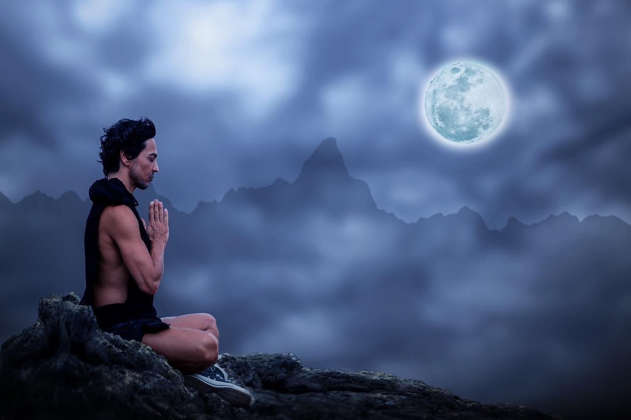 Cancer: Moon-Guided Meditation (Image Credits: Pixabay)