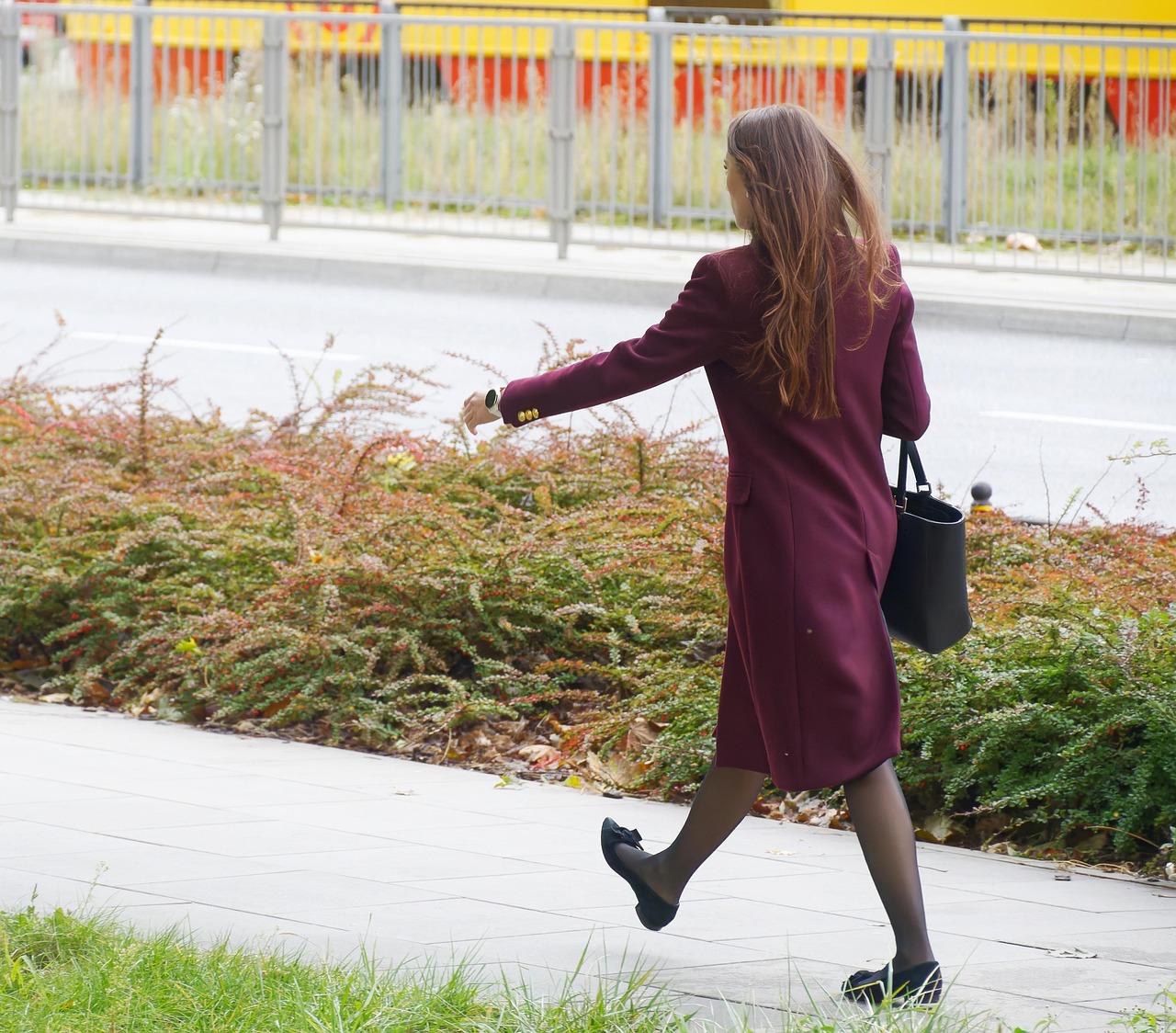 Understanding the Impact of Fast Fashion (image credits: pixabay)