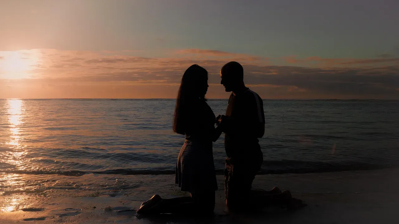 When Someone Else Is Already in the Picture (Image Credits: Pixabay)