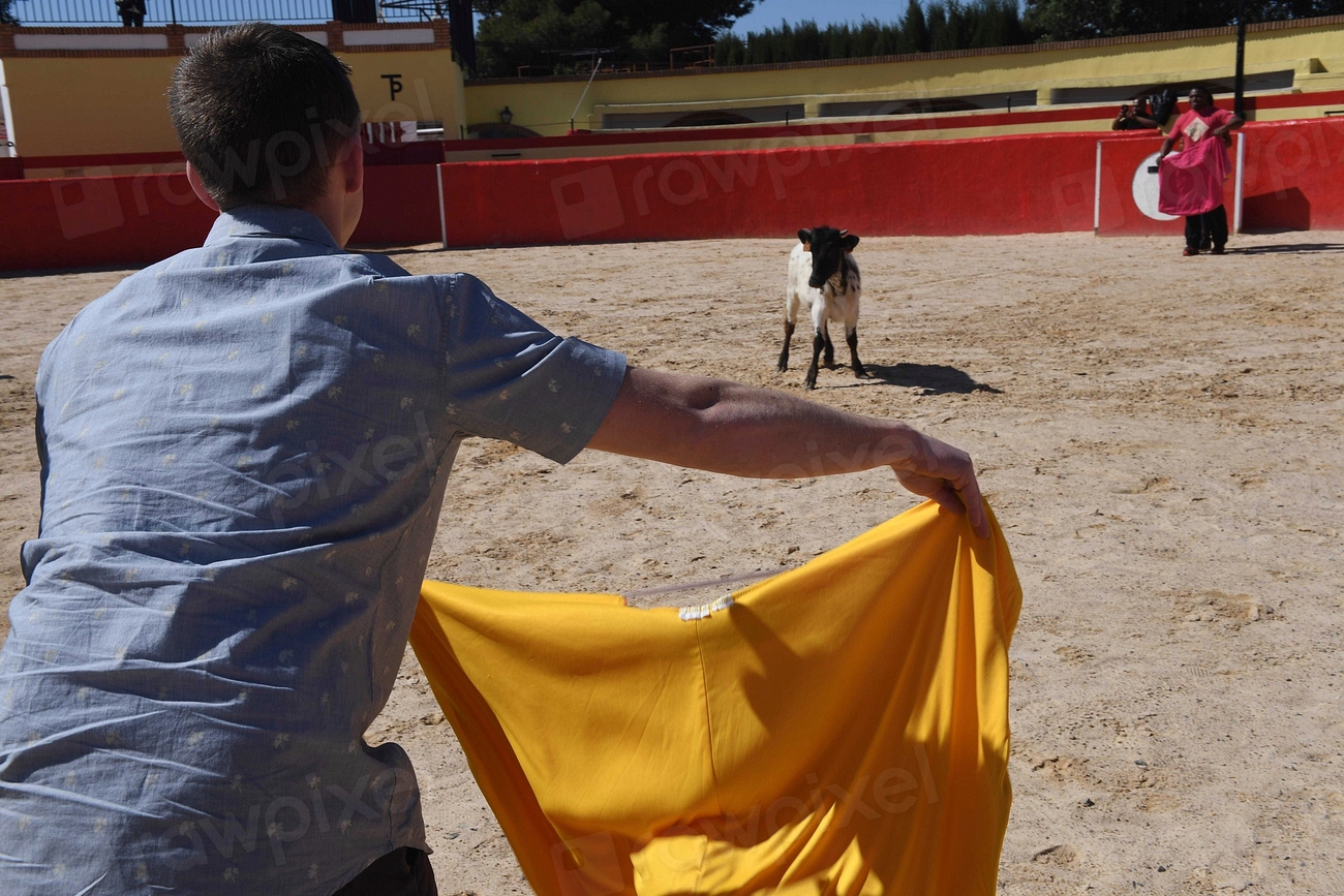 Ethical Concerns and Animal Welfare (image credits: rawpixel)