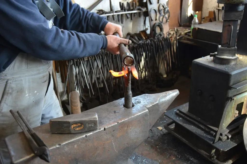 Blacksmithing Workshops Are Selling Out Instantly (Image Credits: Rawpixel)