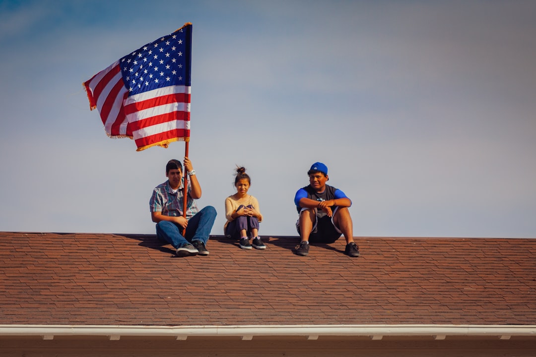 Young Americans Return to Traditional Values (image credits: unsplash)