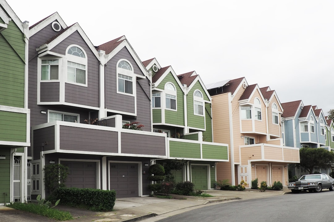 Fixing California's Broken Housing Goals (image credits: unsplash)