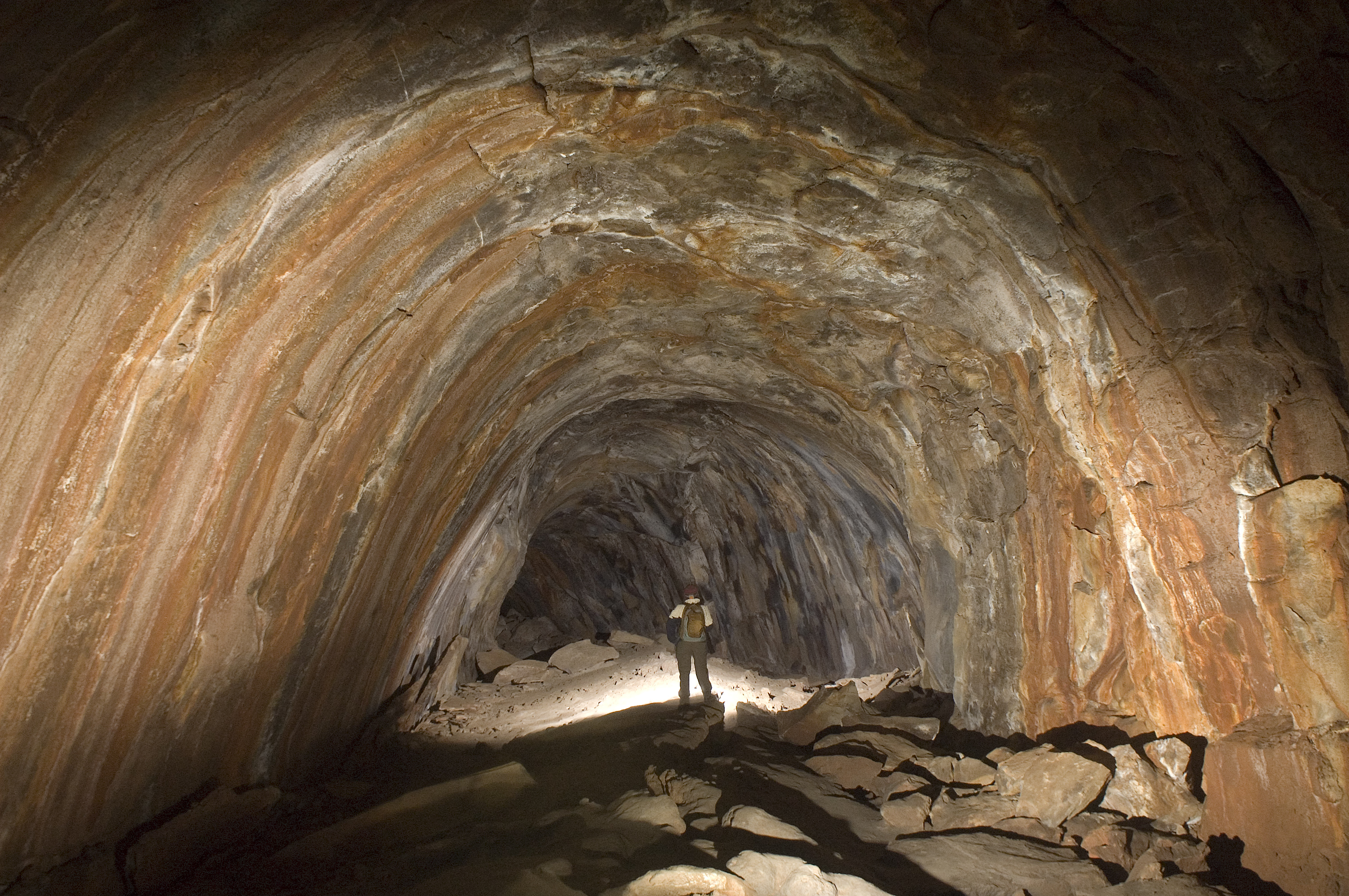 Craters of the Moon's Secret Underground Network (image credits: wikimedia)