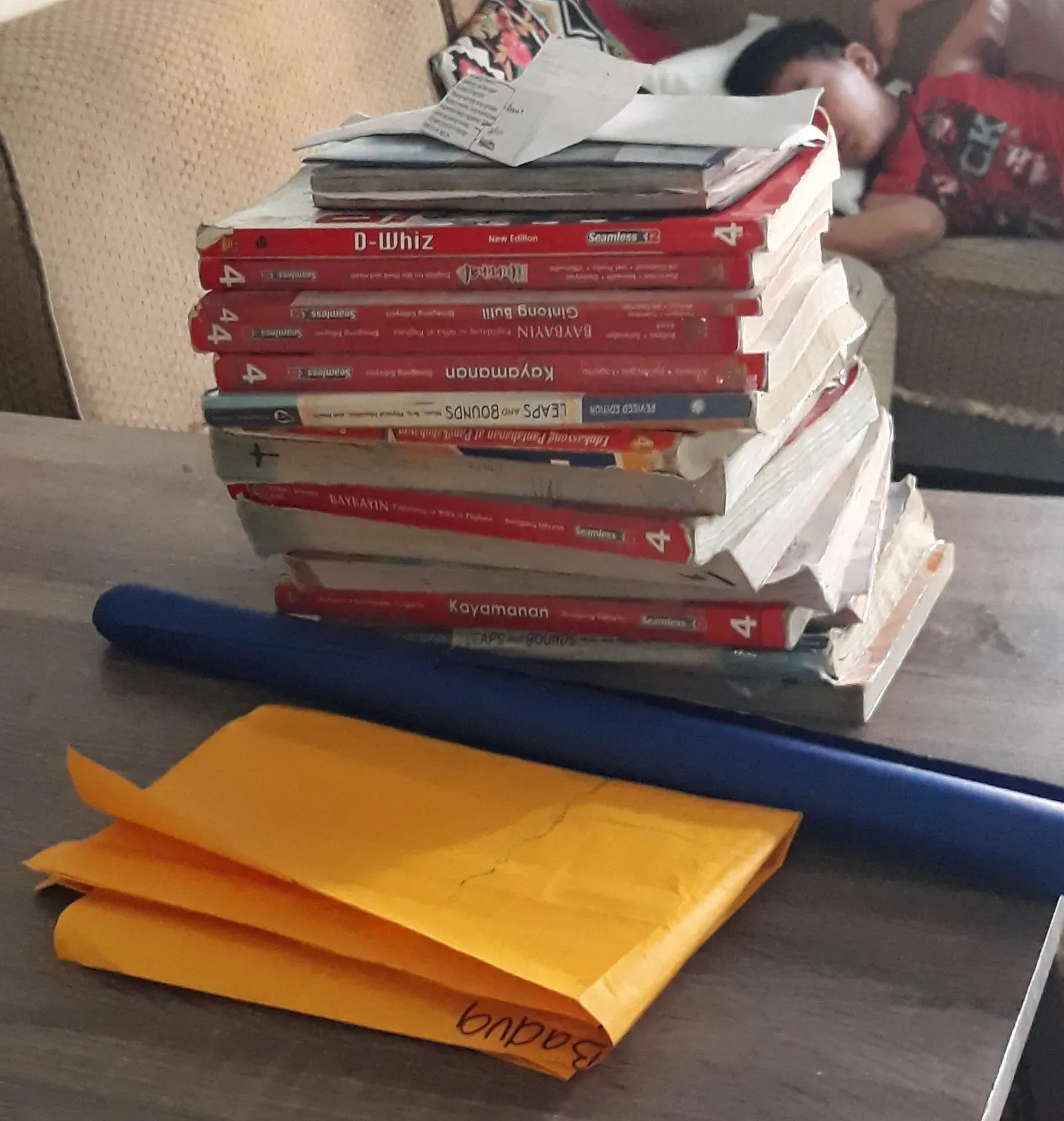 4. Books (By mycurrency.com, CC BY-SA 4.0)