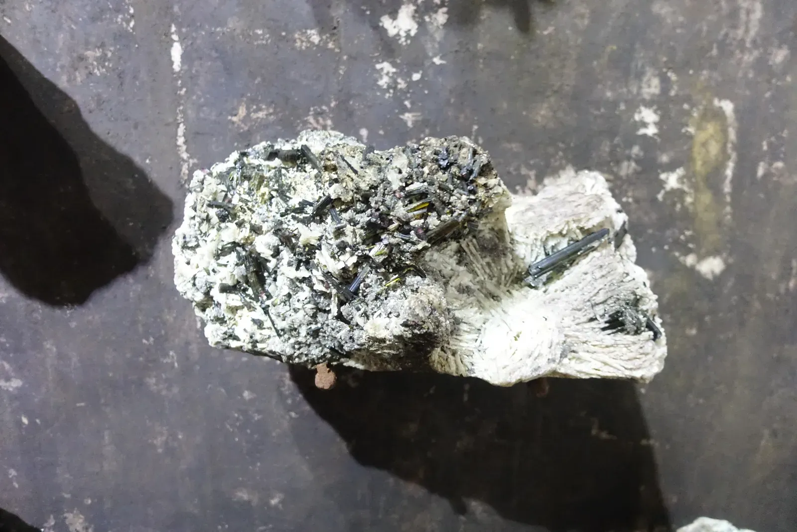 Do You Actually Own What's Below Your Yard? (Image Credits: Wikimedia)