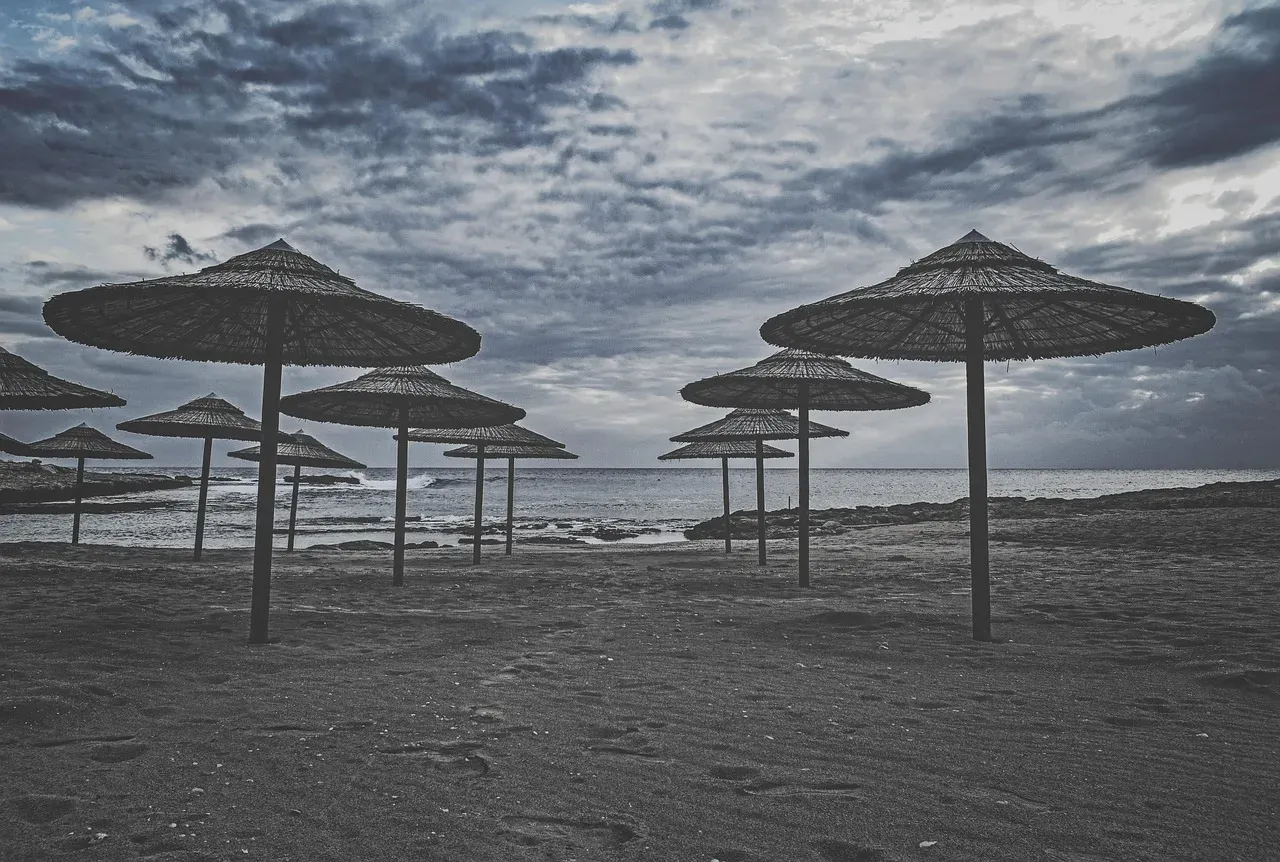 Tourism Takes a Hit – Or Does It? (Image Credits: Pixabay)