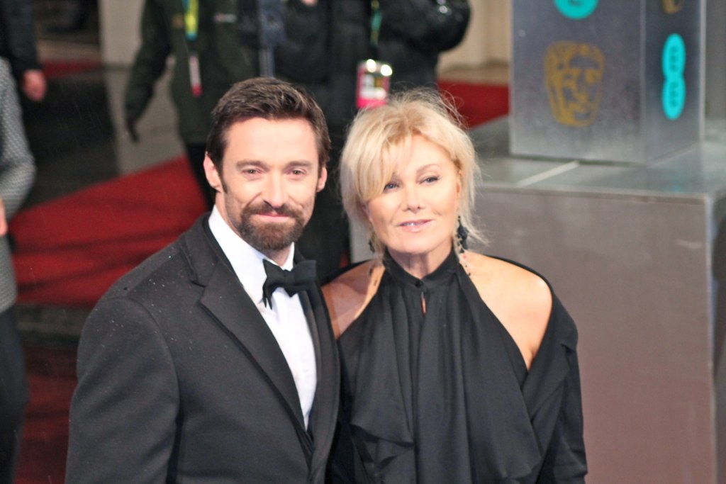 Hugh Jackman: The Aussie Wolverine Who Sang His Way Into American Hearts (image credits: wikimedia)