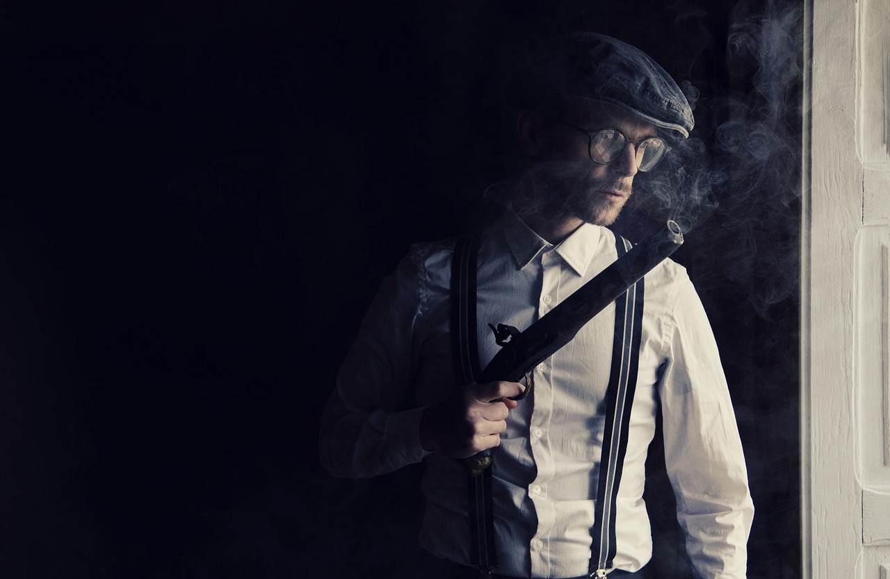 Speakeasies Become Criminal Headquarters (image credits: pixabay)