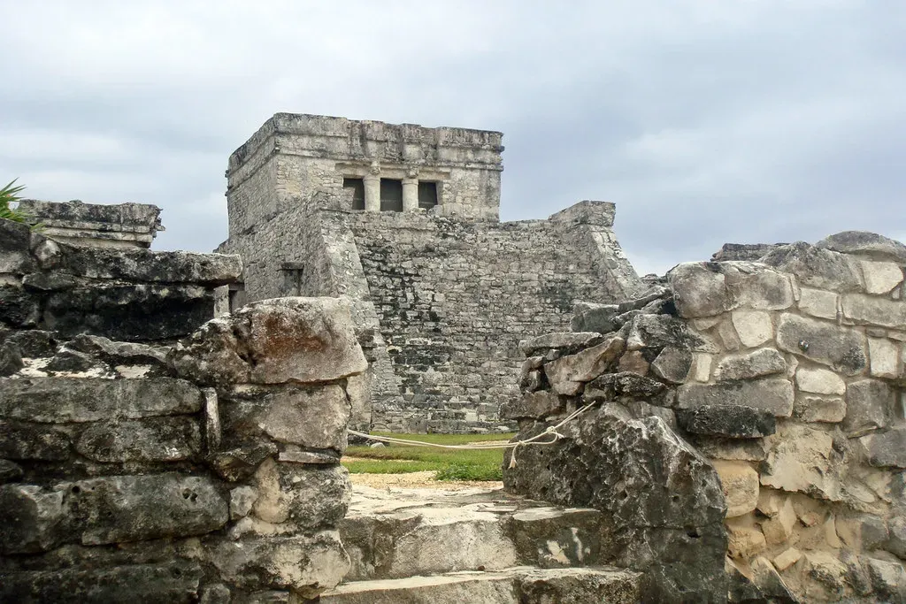 The Site Nobody Is Supposed to Know About (mariordo59, Flickr, CC BY-SA 2.0)