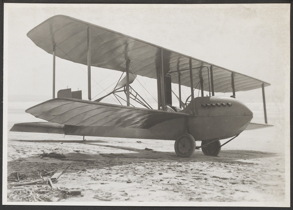 The Wright Model B: A Flying Machine of Wire and Wood (image credits: flickr)