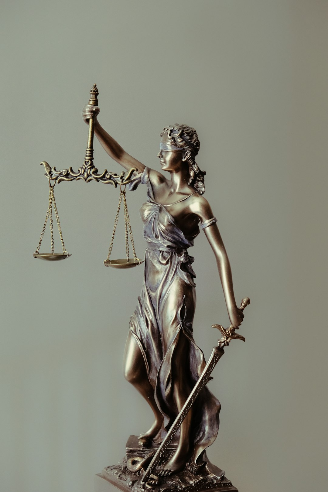 Significance of Checks and Balances (image credits: unsplash)