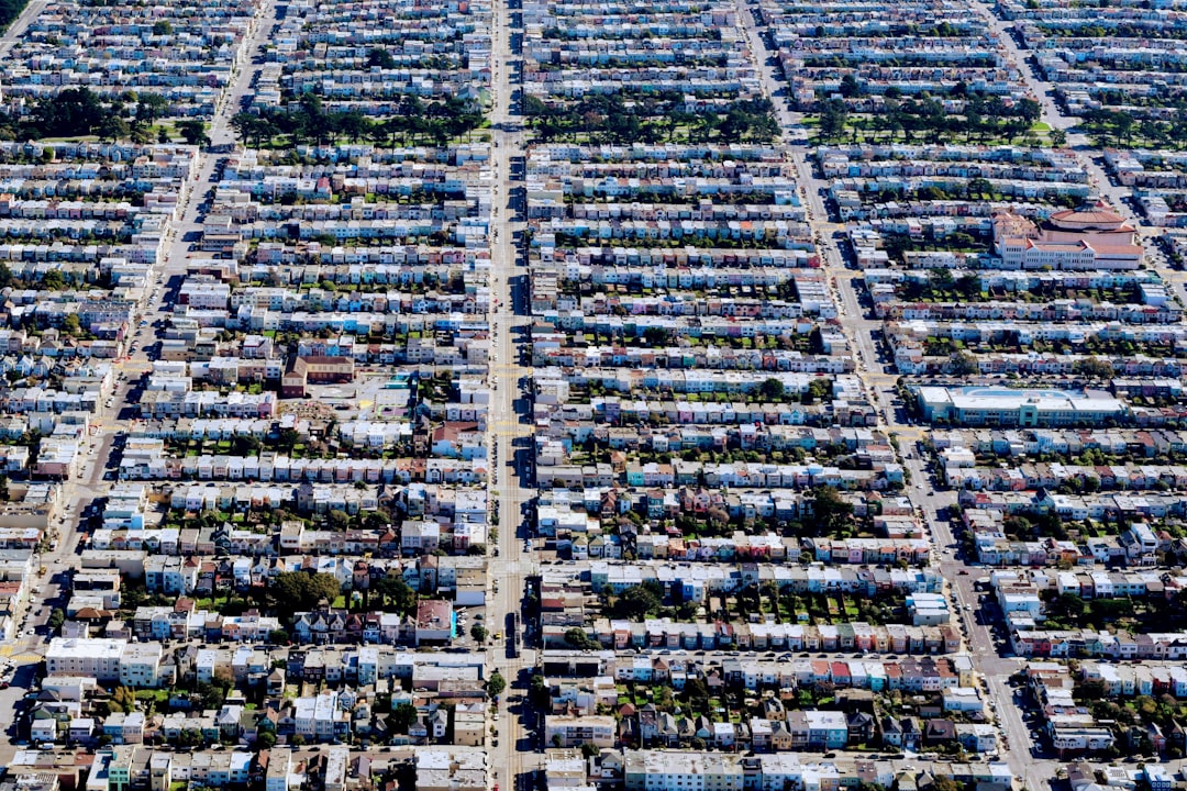 Housing Costs: The Tech Industry's Achilles' Heel (image credits: unsplash)