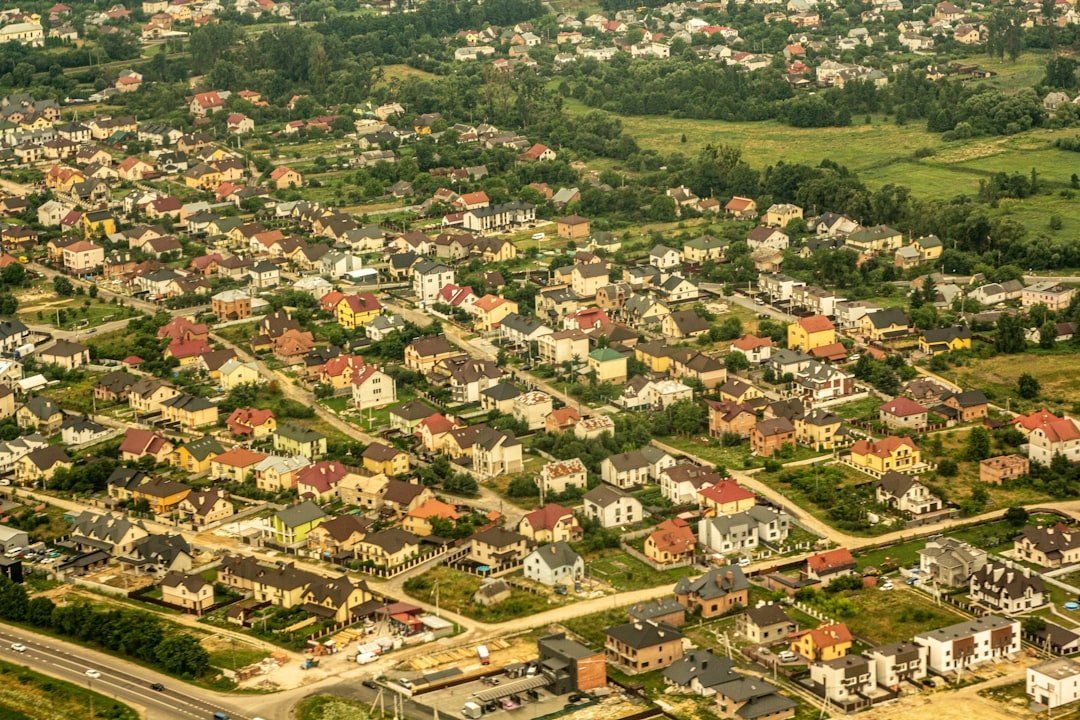 The Rural-Urban Divide's Deepening Political Chasm (image credits: unsplash)