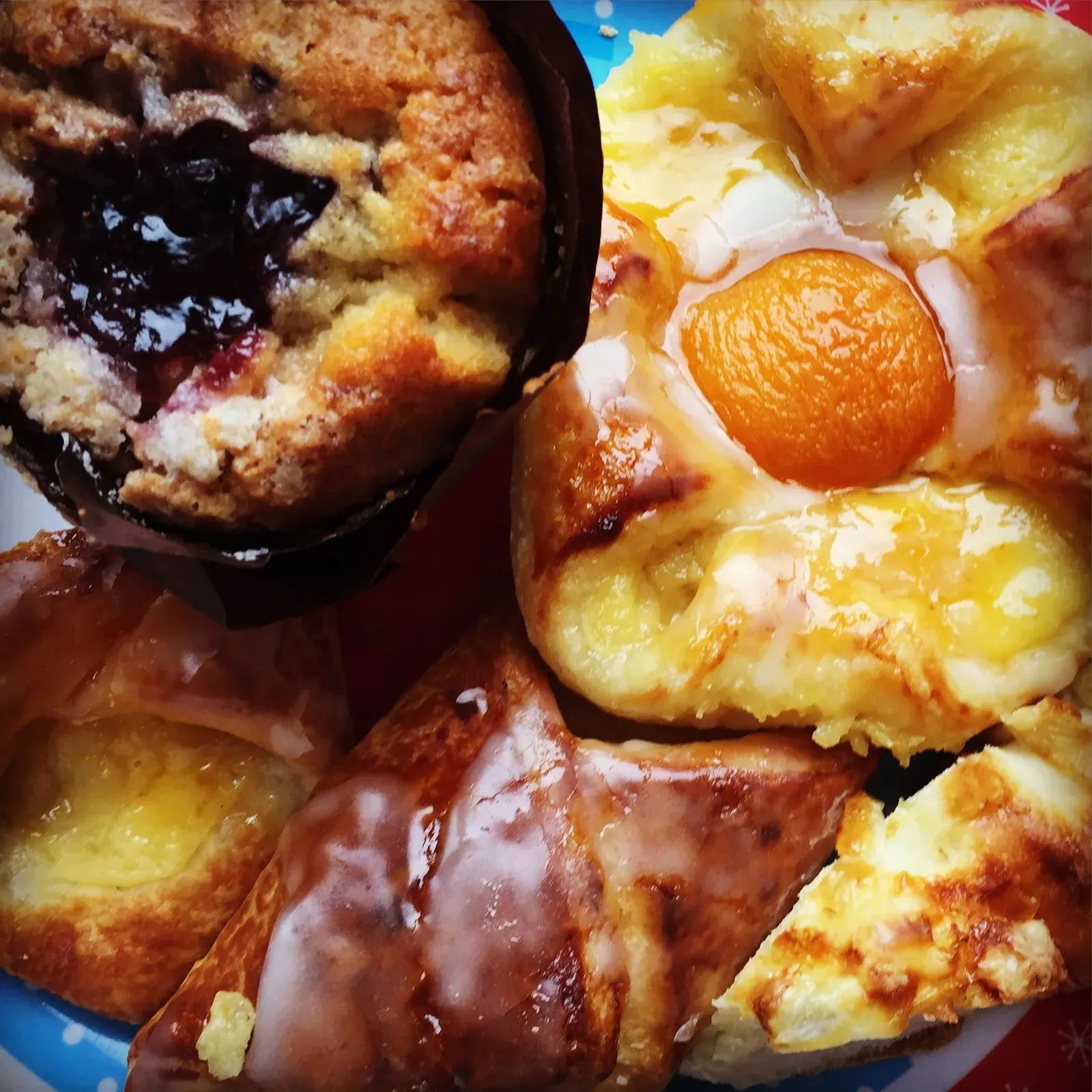 Global Obesity Tied to Snack Habits (Image Credits: Wikimedia)