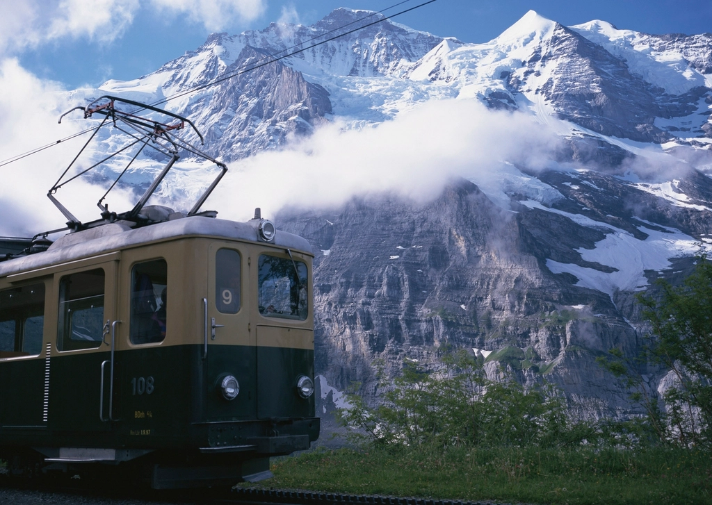 Switzerland: Mountains as Nature's Tornado Shields (image credits: rawpixel)