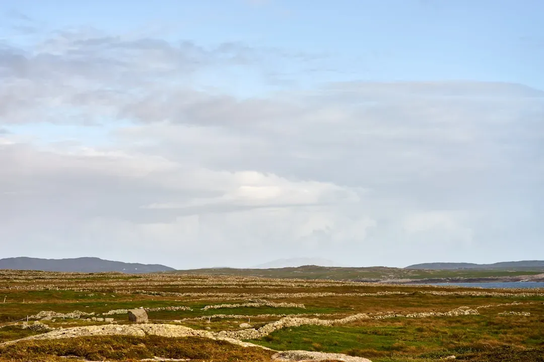 5. The Driftless Area: Wisconsin, Minnesota, Iowa, Illinois (Image Credits: Unsplash)