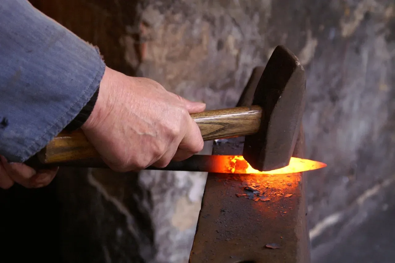 Blacksmithing: Fire, Iron, and a Surprising Online Fanbase (Image Credits: Pixabay)