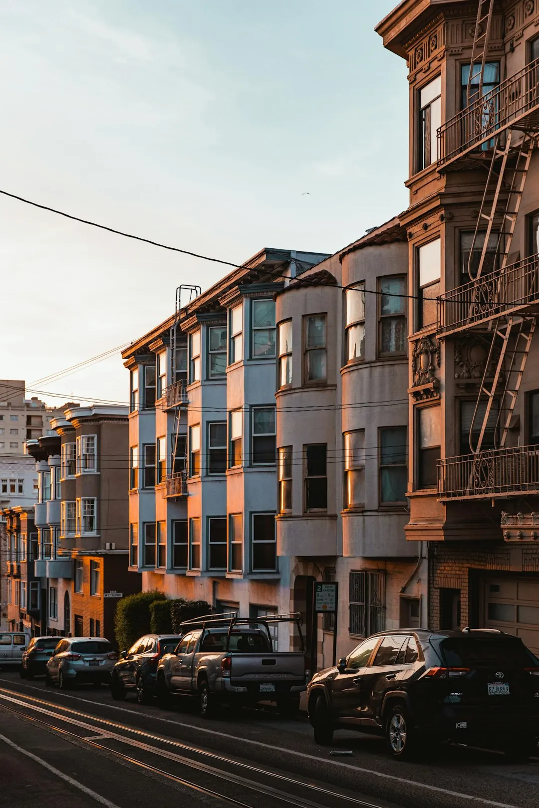 Can’t find an apartment in San Francisco? Go ahead and blame AI
