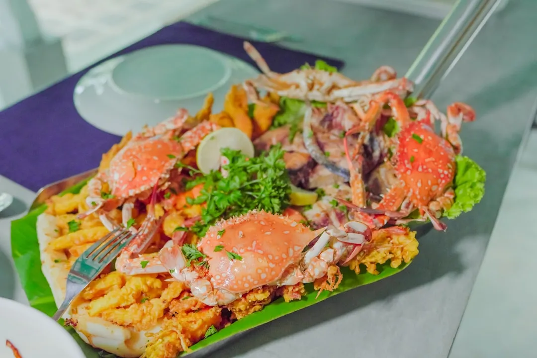 In California, Communal Crab Feeds Are Attended by Hundreds