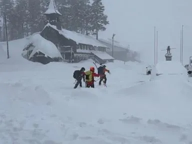 6 rescued as efforts for missing continue following California avalanche: Authorities