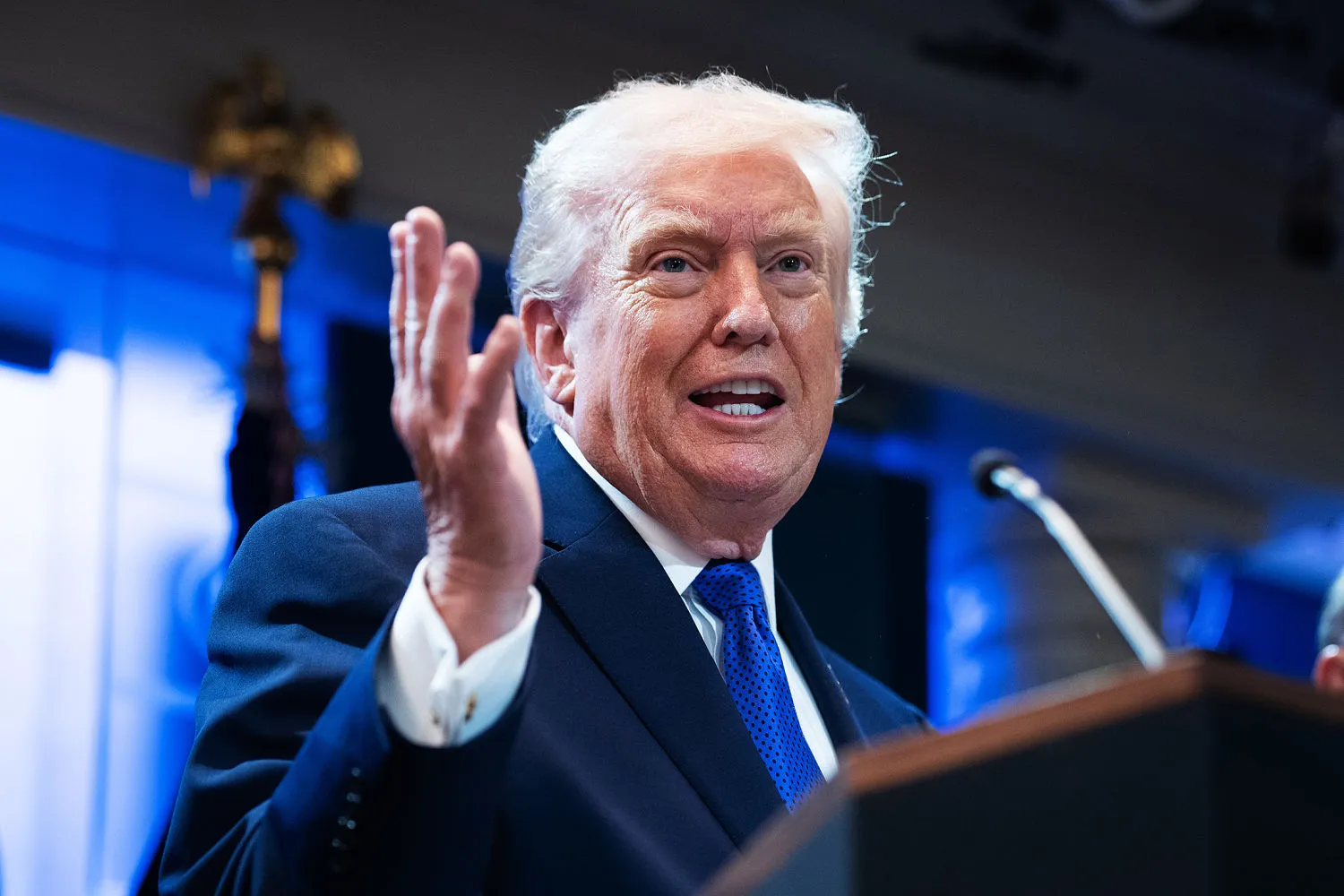 Trump heads into the State of the Union facing diminished voter trust on the economy