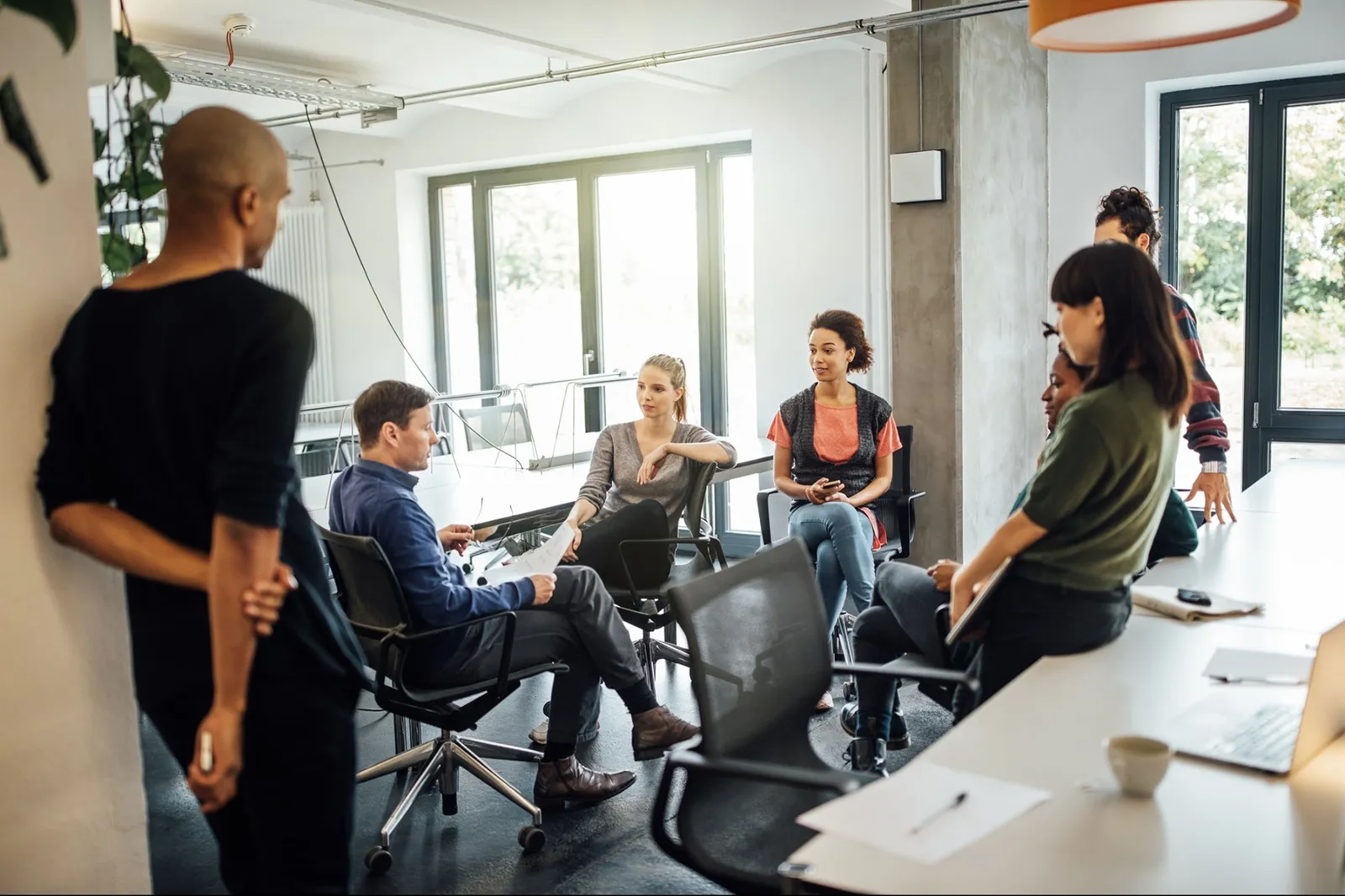 Why the Smartest Leaders Respond to Crisis By Saying Less