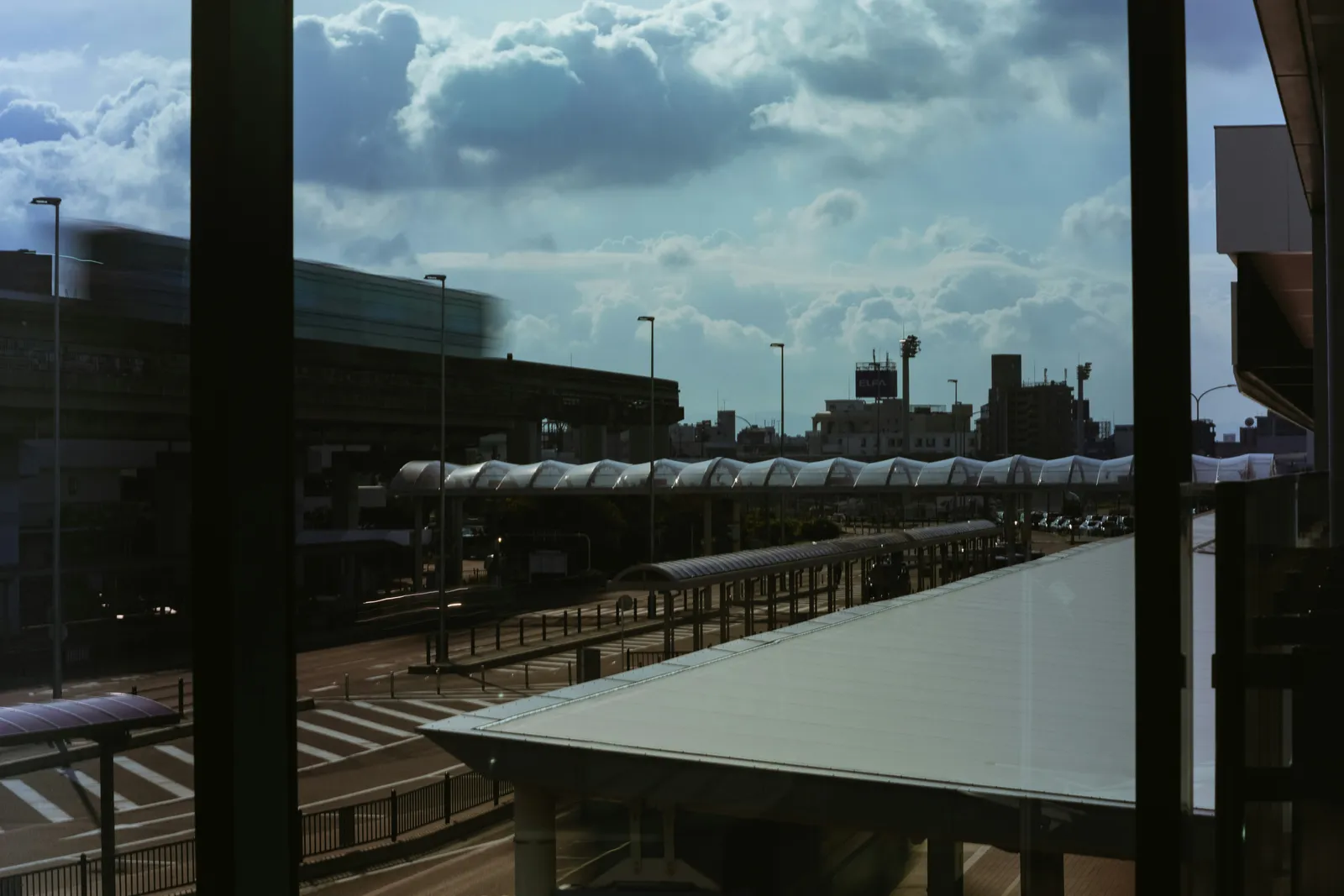 Tired of the concourse trains at DIA? Officials announce plans for pedestrian walkways