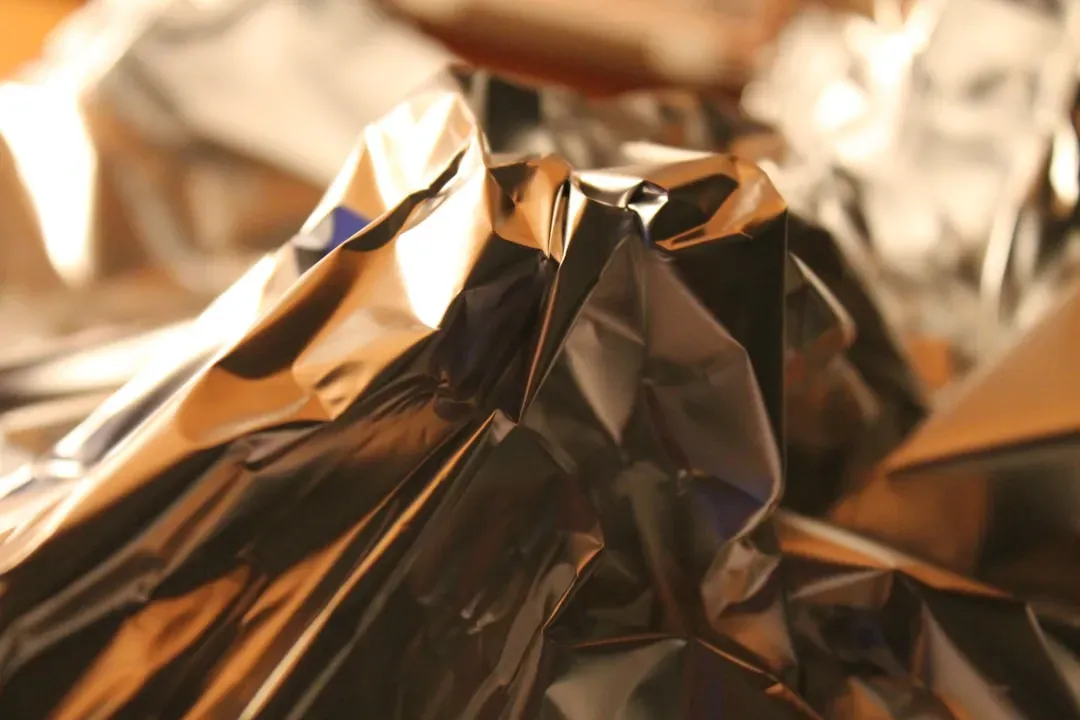 9. Plastic Bags and Aluminum Foil (Image Credits: Unsplash)