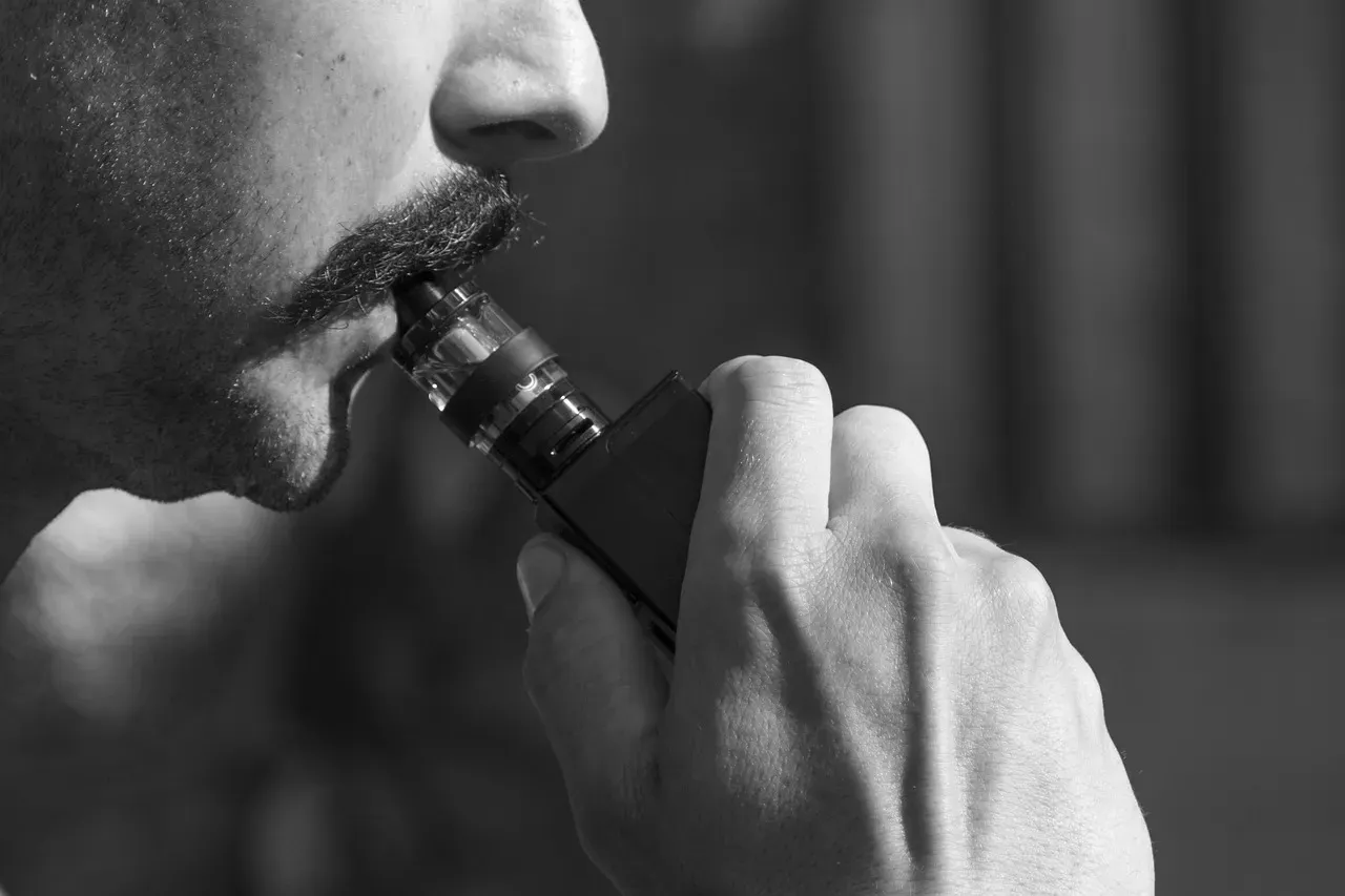 E-Cigarettes and Vaping Products (Image Credits: Pixabay)