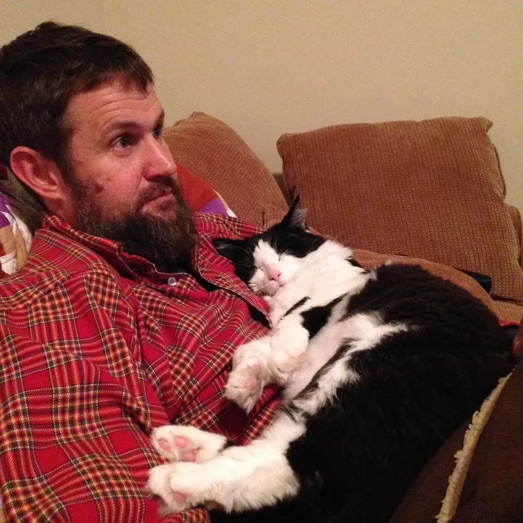 When They Curl Up on Your Chest (Image Credits: Flickr)