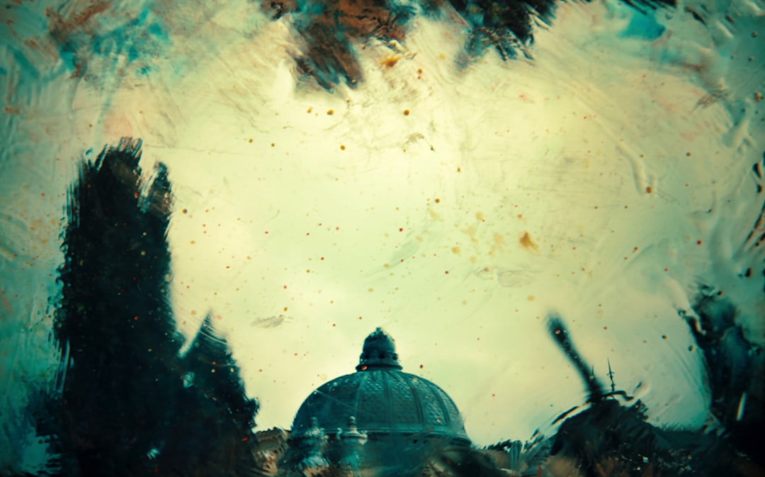 Light Sleep and Vivid Dreams: The Air Sign Experience (Image Credits: Unsplash)