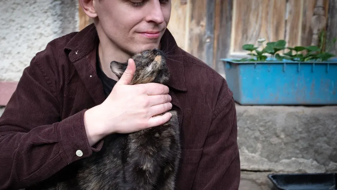 Head Rubbing Is a Social Bonding Ritual, Not Just Affection (Image Credits: Unsplash)