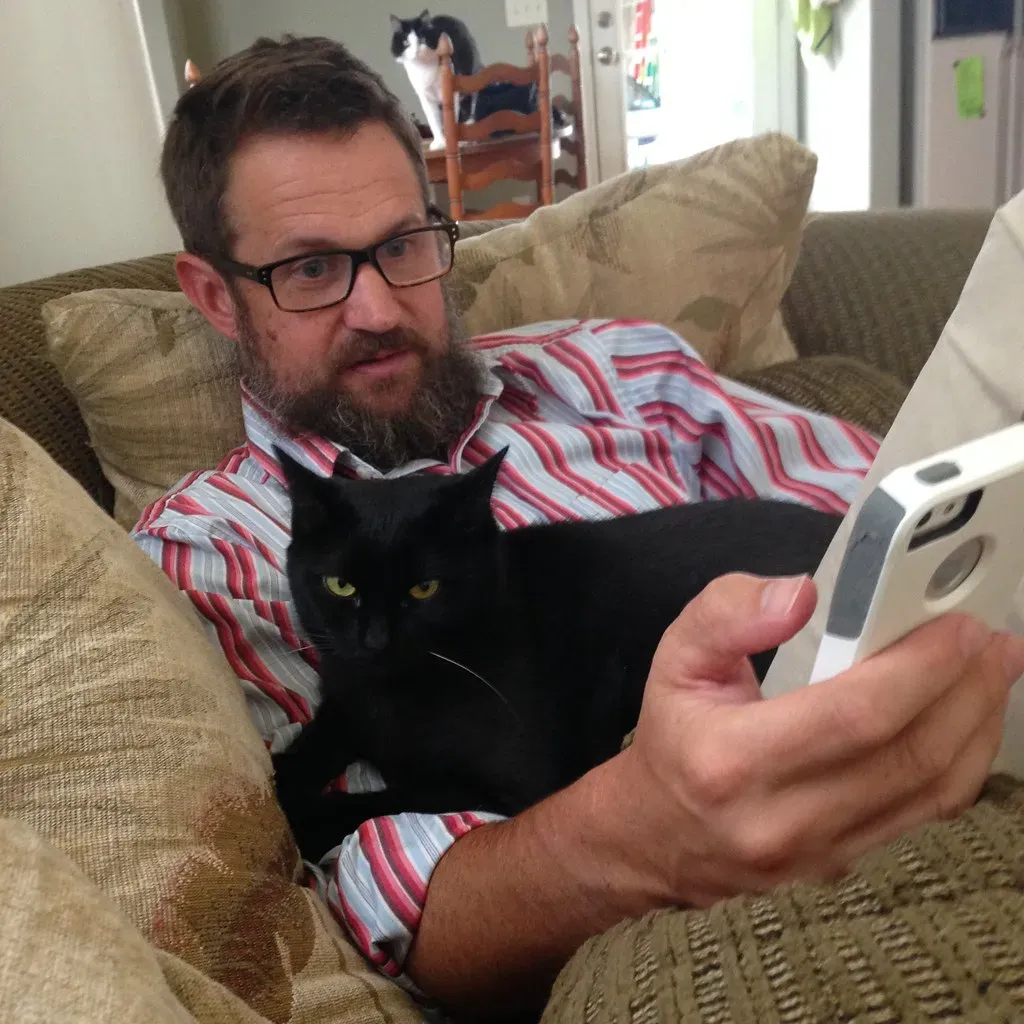 Bombay: The Miniature Panther Who Loves Laps (Image Credits: Flickr)