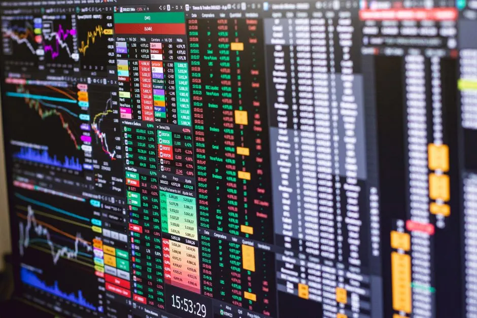 What the Historical Stock Market Record Actually Shows (Image Credits: Pexels)