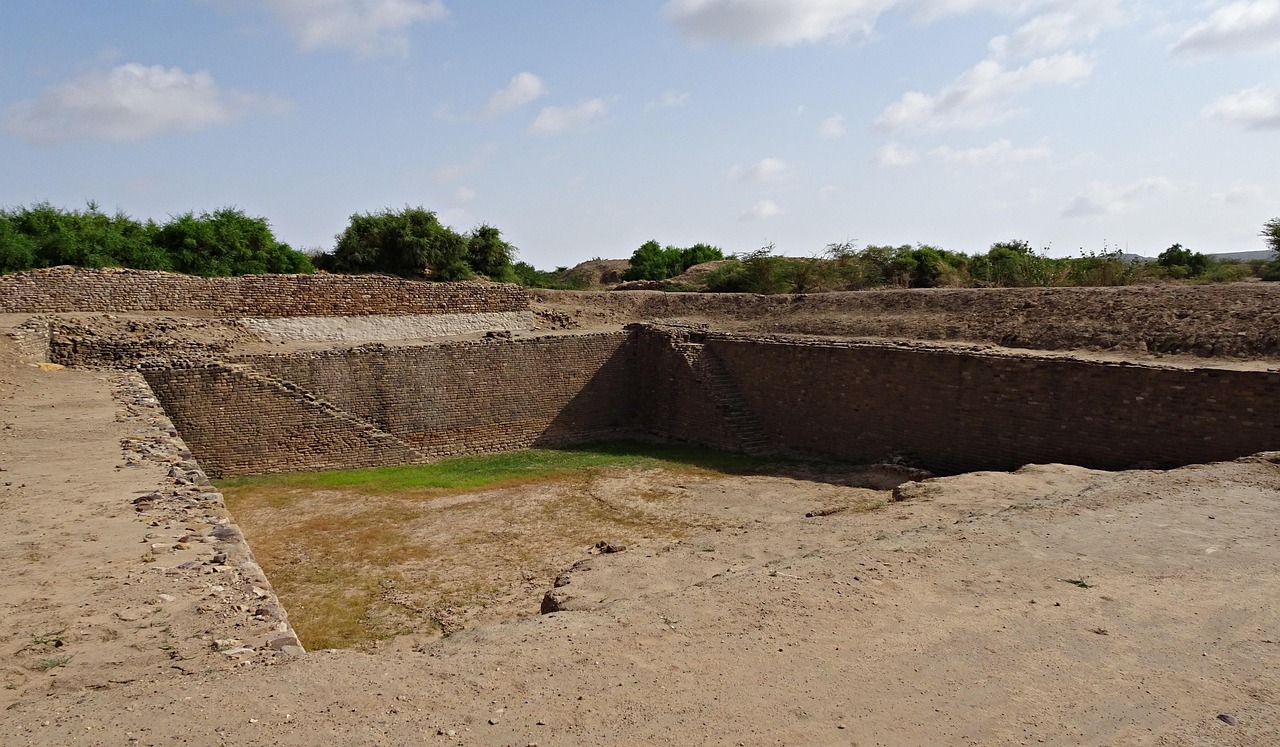 The Indus Valley Civilization: Urban Planning and Trade (image credits: pixabay)