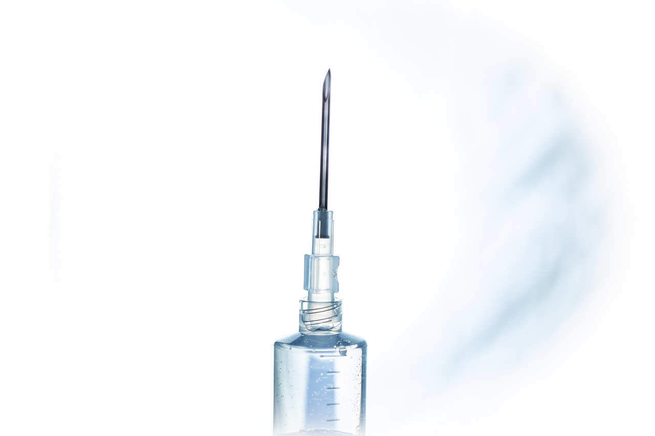 Letitia Geer and the Medical Syringe (image credits: pixabay)