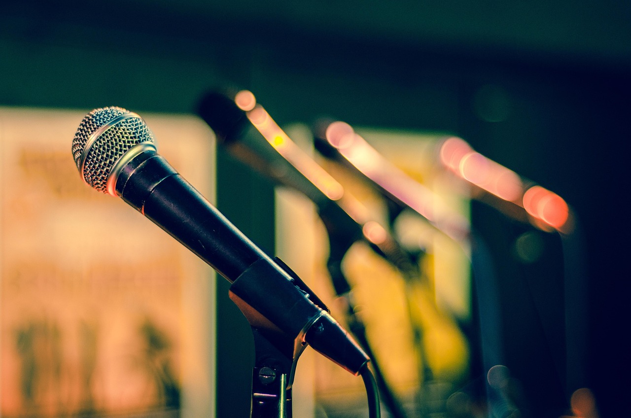 The Psychological Warfare of Public Humiliation (image credits: pixabay)